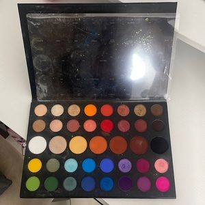 Morphie and James Chanels palette